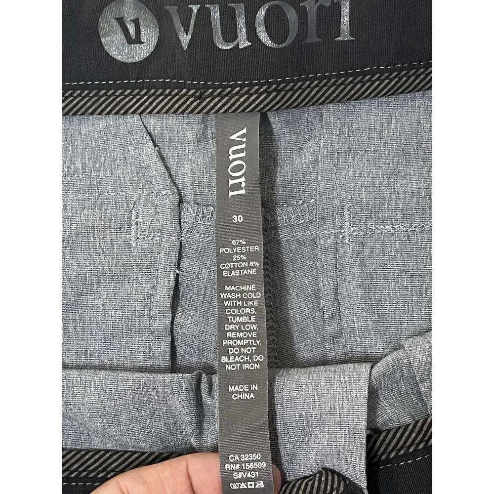 Vuori Aim Pants Men Sz 30x32 Gray Performance Lightweight Stretch Wicking V431